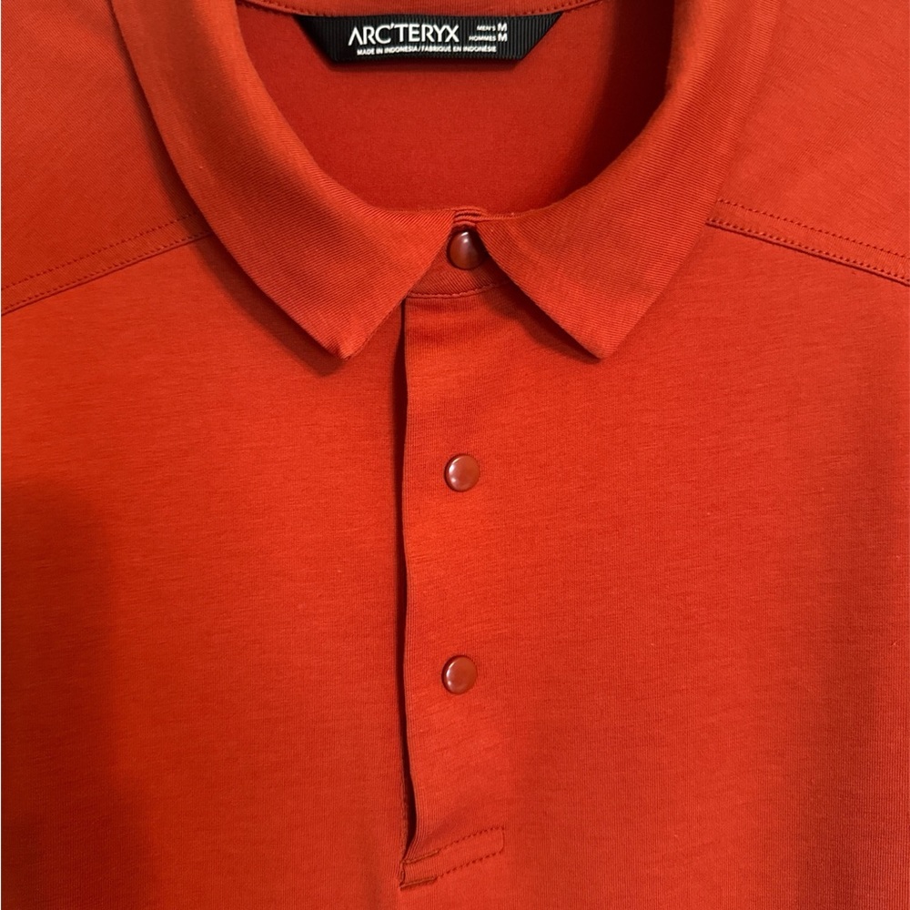Arc’teryx Men’s  Polo Shirt  medium - Picture 2 of 6